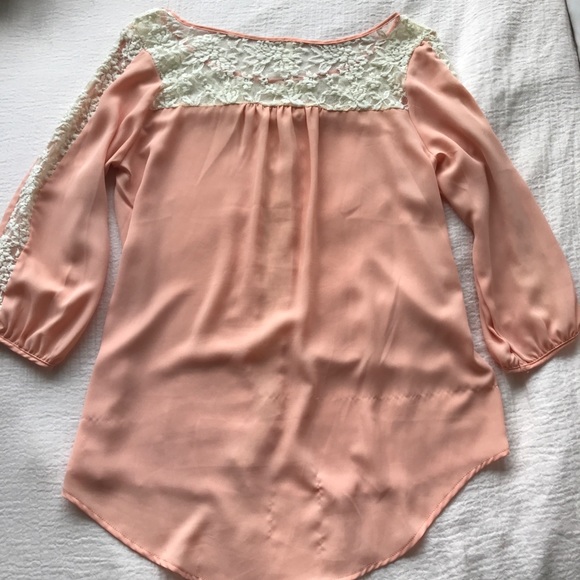 Pink blouse - Picture 2 of 2